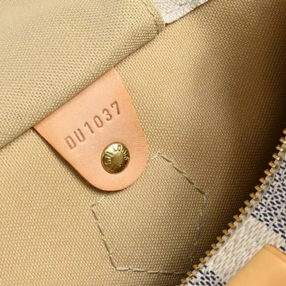 Louis Vuitton Damier Azur Speedy 30 Handbag - Picture 6 of 8